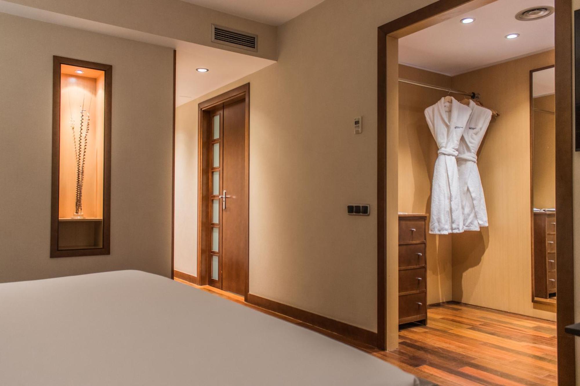 Eurostars Diana Palace Palencia Exteriör bild